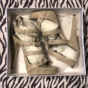 Paprika Heels